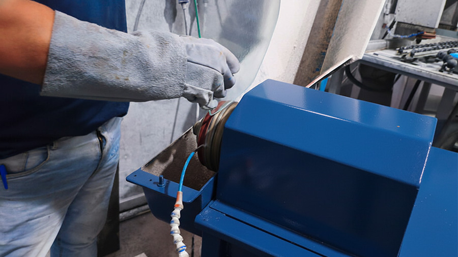 Fabricação de vidro blindado - Lapidação